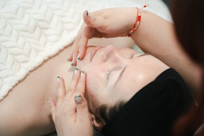 Shahnaz Husain Facial