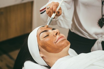 Anti Aging/ Skin Lifting Facial